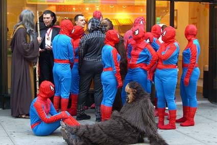 09_spidermen_lg-9460982