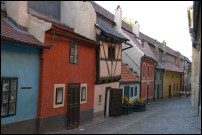 tiny-mysterious-houses