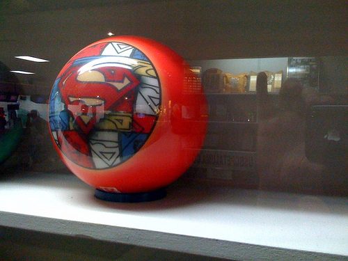 superman-bowling-ball-2171654