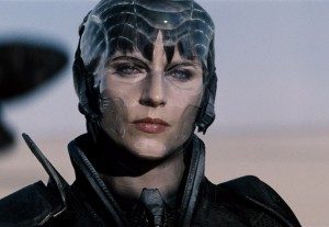 antje-traue-in-man-of-steel-e1384026149564-6528877