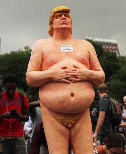 trumps-new-clothes-9434042