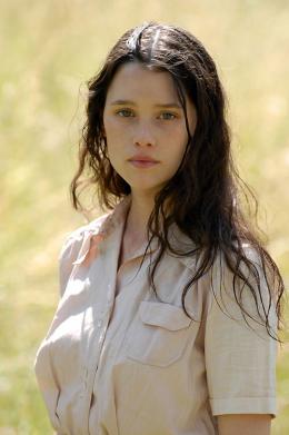 Bergès-Frisbey In; Kruek Out