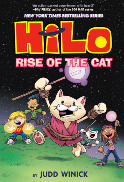 Cover image for Hilo Book 10: Rise of the Cat: (A Graphic Novel)